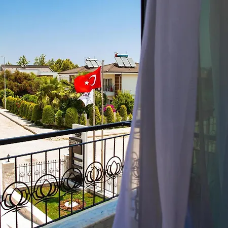 Edem Flower Hotel 3*