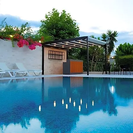 Edem Flower Hotel 3*